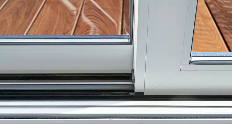 Patio Doors Leaking Water Issue Repair Services in Miami Lakes, FL