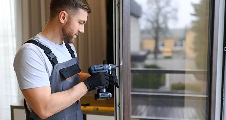 Sliding Screen Door Handle Repair in Miami Lakes, FL