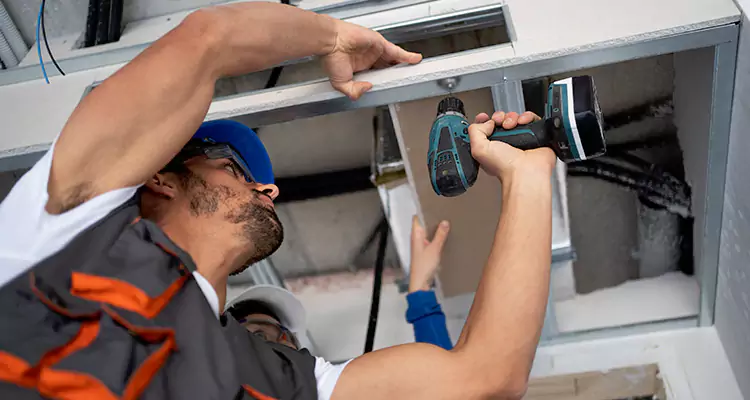 Emergency Overhead Door Repair in Miami Lakes, FL
