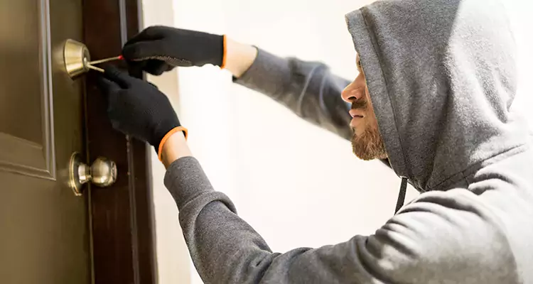 Emergency Motel Lock Repairs—Available 24/7 in Miami Lakes, FL