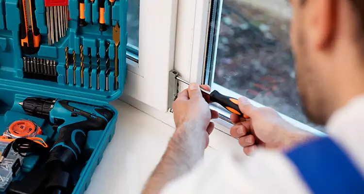 Mirrored Sliding Doors Replacement Expert in Miami Lakes, FL